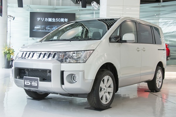 三菱にとって激動の時代を支えるデリカ。すでに“10年選手”だが、月販台数は1000台超と健闘