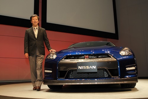 「GT-Rは2ドアだけではなくSUVにもセダンにもできるように作った」と水野氏はいう。しかしついのその計画は実現されないままR35は歴史に終止符を打ちそうだ