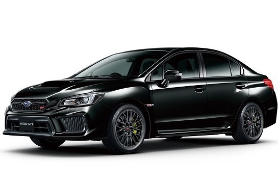 こちらは発売中のWRX STIの写真。WRX STI タイプRA-R(2018年7月受注開始予定)。インプレッサ WRX STIには初代から軽量版のタイプRAが設定されており、今回の限定モデルは、その復活ともいえる