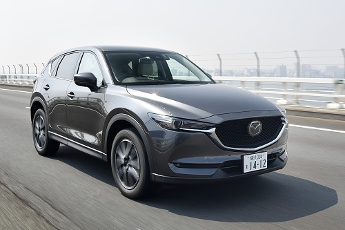 ディーゼルのイメージが強いCX-5だがガソリンもグッド