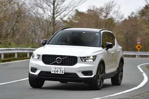 太鼓判の嵐のXC40。バランスのとれた1台だ