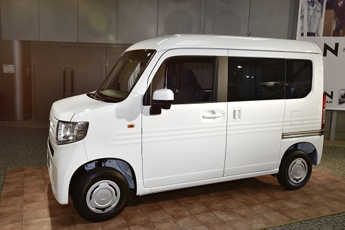 商用車然とした「G」。街中でも見かけることが増えるか!?