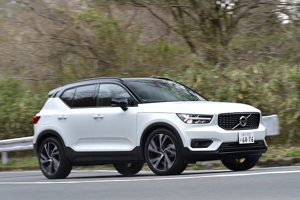 ボルボのミドルSUV、XC40。