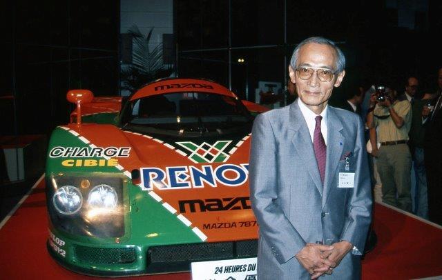 山本健一氏と1991年ルマン24時間レース優勝車(787B)