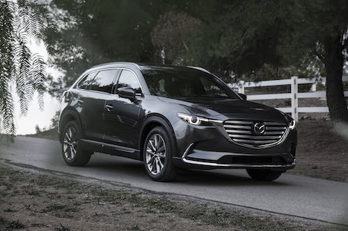 北米で販売されるCX-9。CX-8よりさらにひとまわり大きい全長5m級の大型SUV