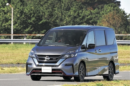 日産 セレナNISMO。パワーユニットは2Lエンジンにモーターを組み合わせたマイルドHVだ