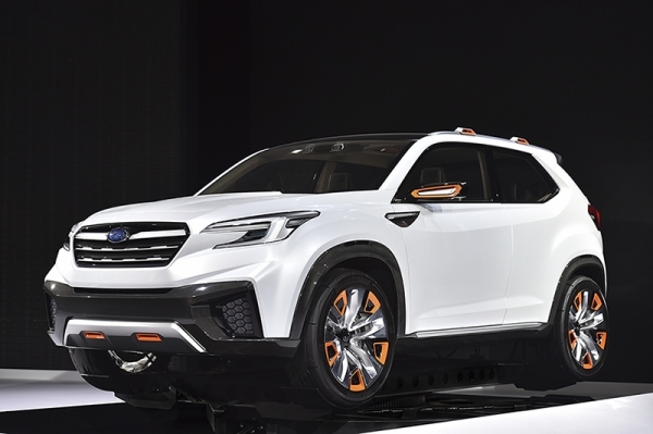 2015年の東京モーターショーに出品された(次期フォレスターといわれる)VIZIV FUTURE CONCEPT