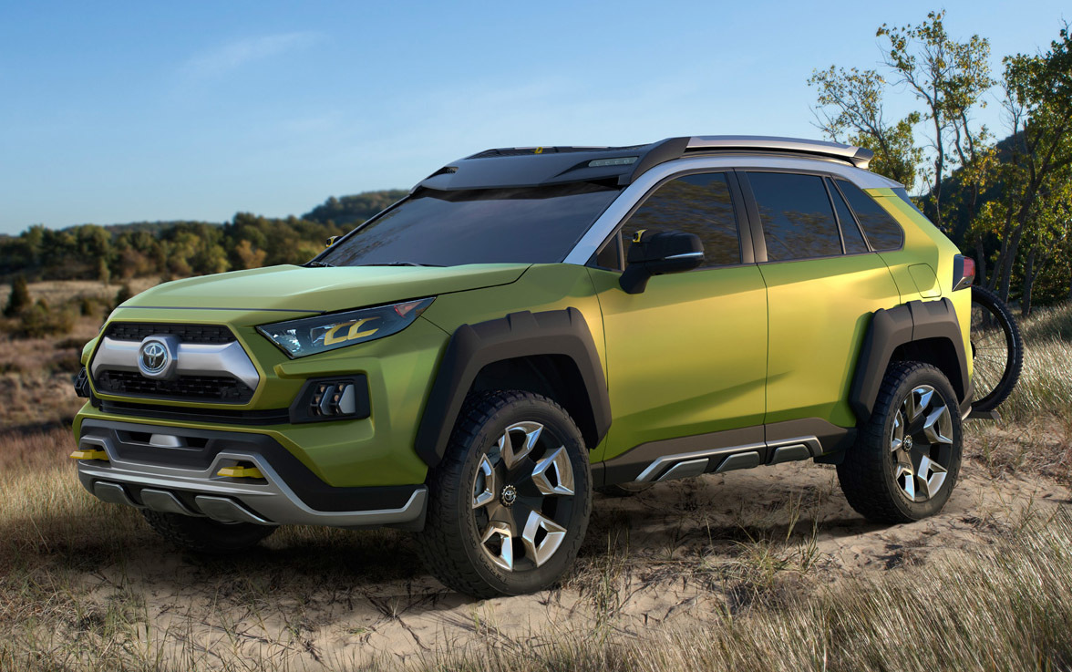昨年12月のロサンゼルスショーで世界初披露されたコンセプトカー「FT-AC」。次期RAV4のデザインコンセプト