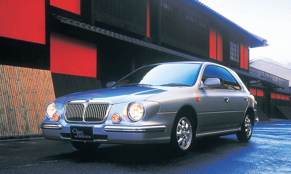 スバルインプレッサカサブランカ/初代インプレッサ スポーツワゴンをベースに、レトロ調カスタムを施した一台。1998年に5000台の台数限定で販売された後、99年にはカタログモデルに昇格した