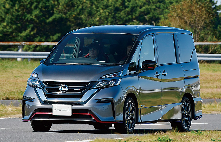 日産セレナニスモ/ニスモシリーズ共通の内外装チューンを施し、ボディ補強、専用サスを採用してスポーツ性を飛躍的に向上。オプションで本格的なレカロのバケットシートも用意する。Sハイブリッドのみに設定され、価格は341万9280円