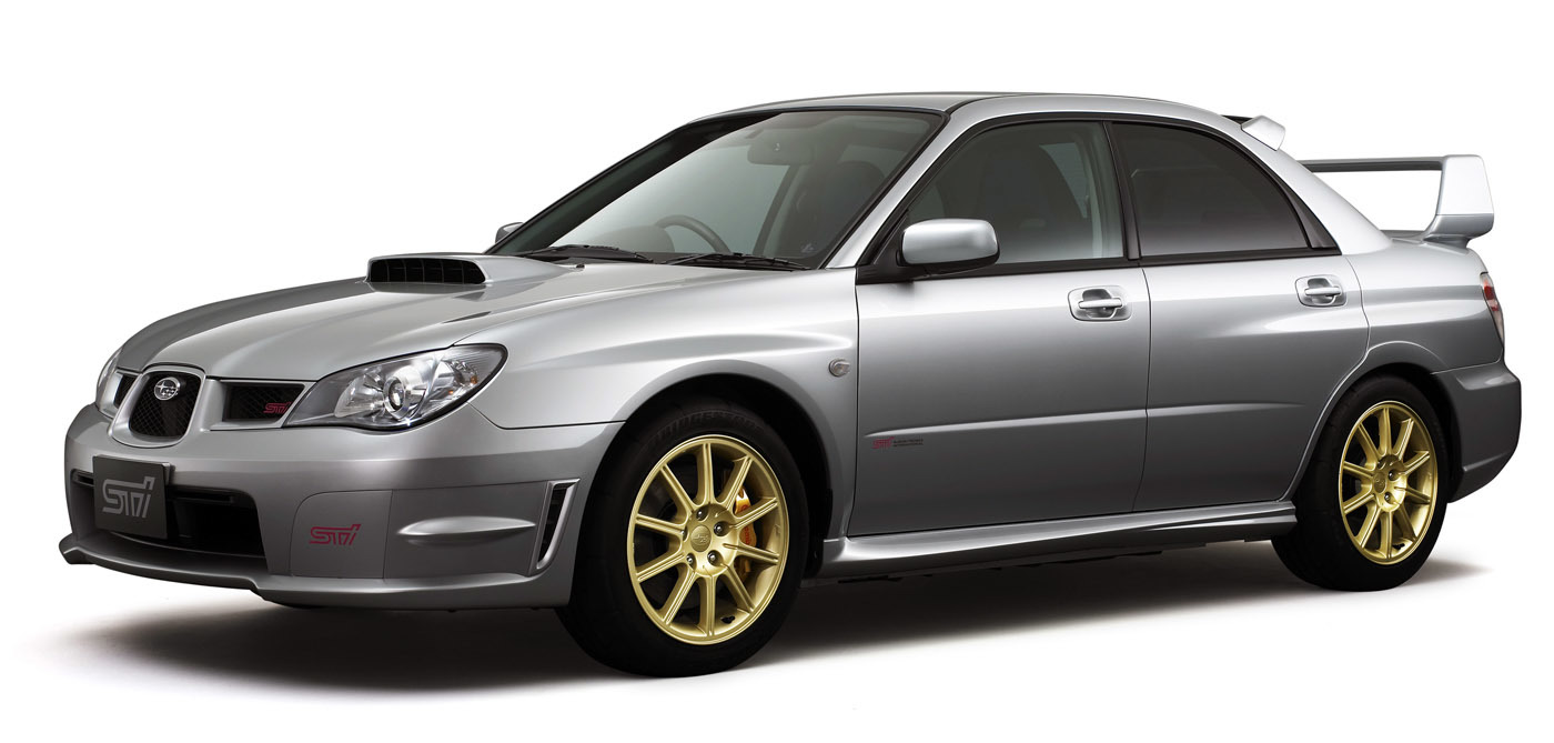 2004年6月のマイナーチェンジで「E型」へと進化したインプレッサWRX STI。現在は「インプレッサ」