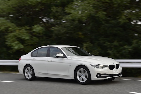 BMW 320d/新車価格:562万円