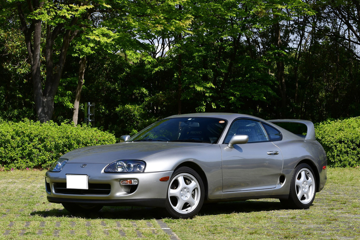 トヨタスープラ(A80型)1993〜2002年